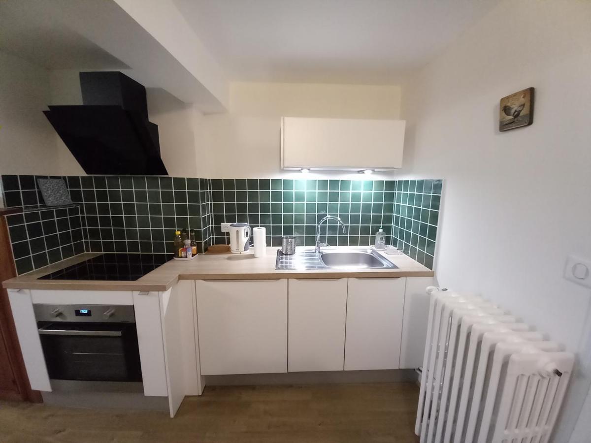 Ferienwohnung Bulle D'Ardenne Charleville-Mézières Exterior foto